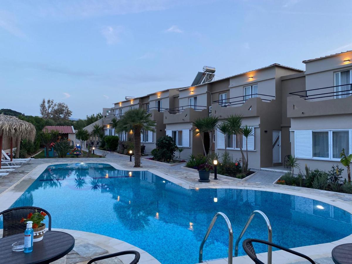 Secret Garden Hotel Maleme  Exterior photo